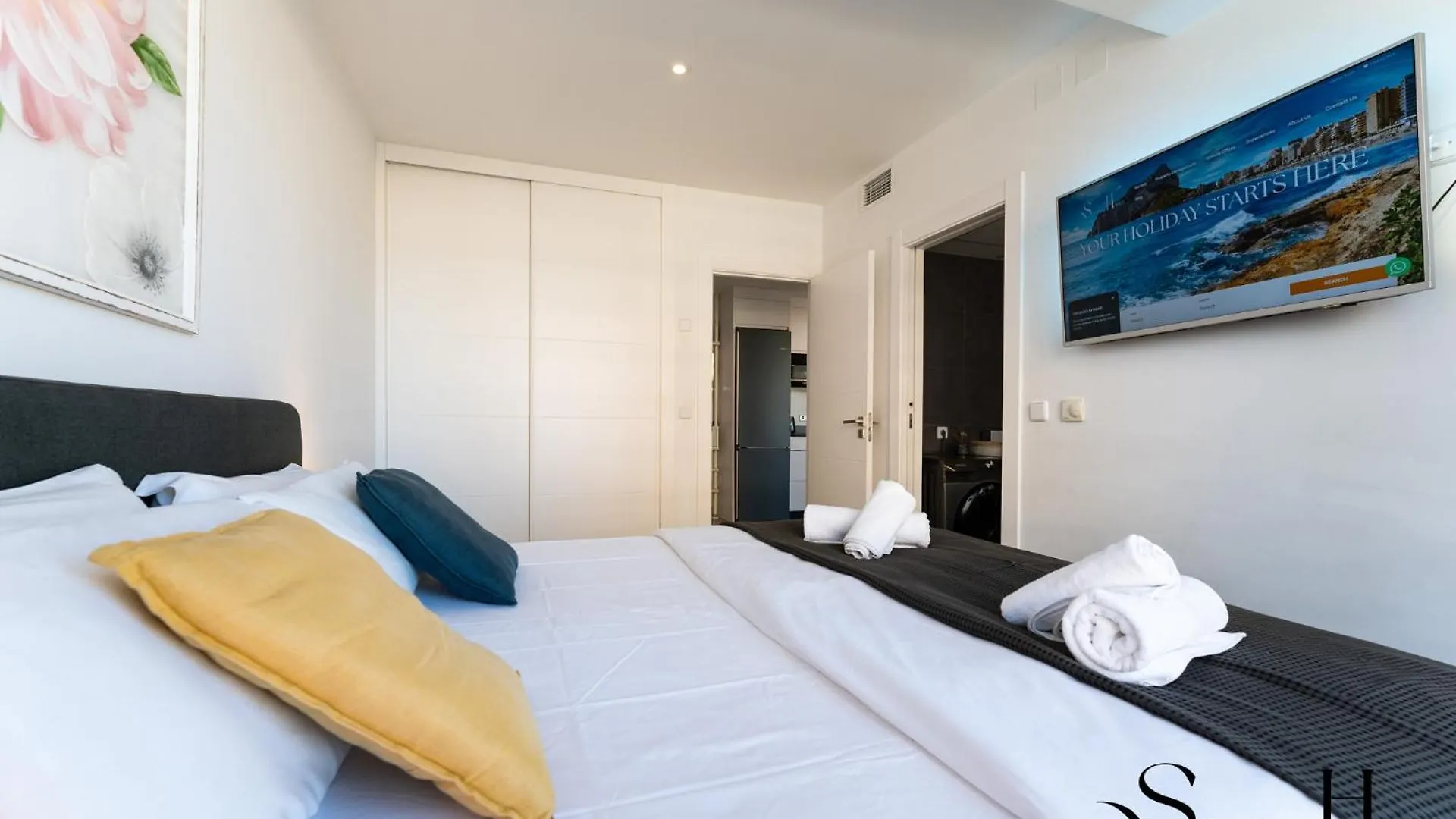 Exquisite Central 2 Bedroom Apt, Pool, Views Torremolinos 0*,  Espagne