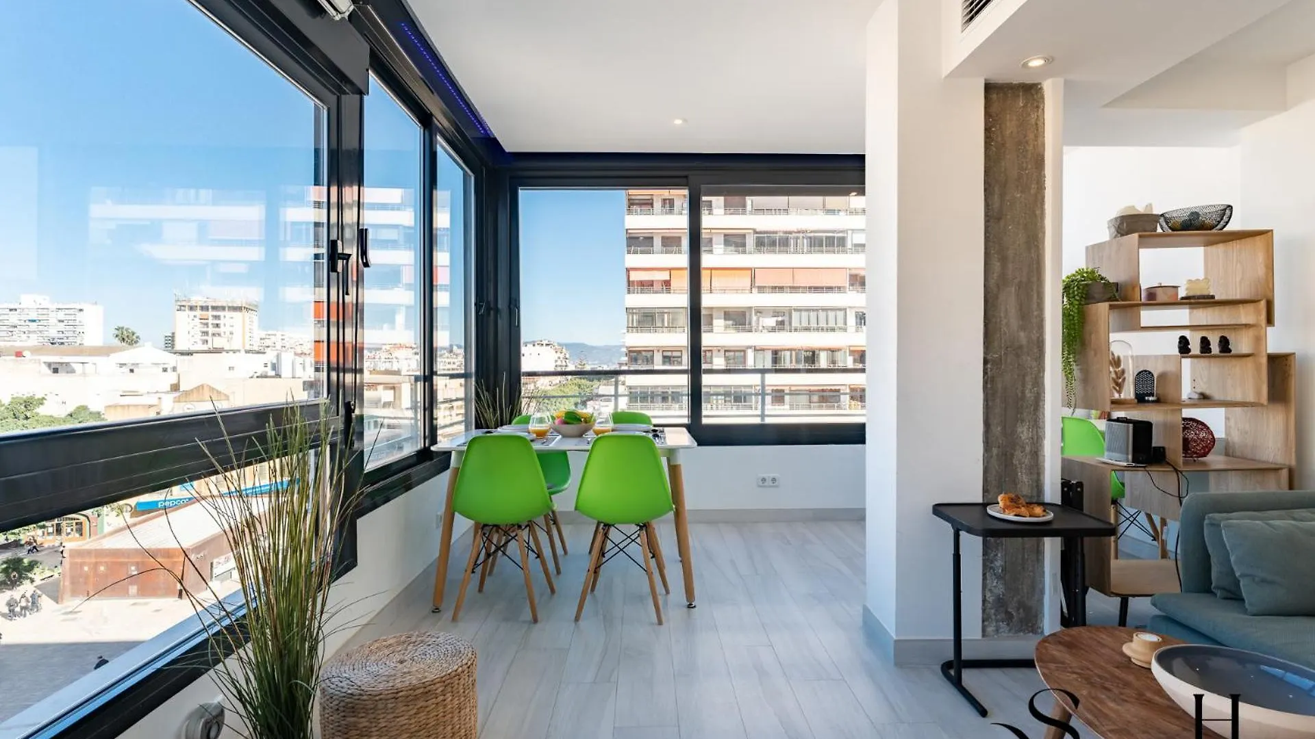 Appartement Exquisite Central 2 Bedroom Apt, Pool, Views Torremolinos
